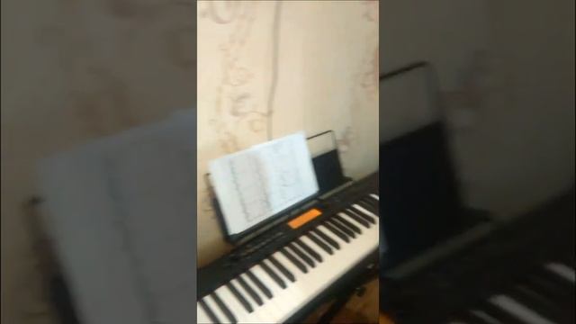 Выбираем пианино (часть 3) | Сахарфеджио | уроки музыки | сольфеджио смотреть онлайн