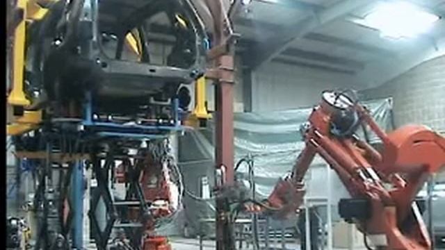 Used COMAU SMART H2 robot with 2,4m reach смотреть онлайн