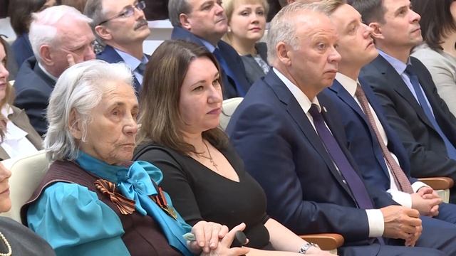 Областное министерство труда и социальной защиты отчиталось о результатах работы в 2019 году смотреть онлайн