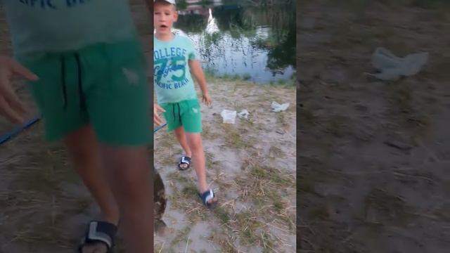 Супер рыбалка на Дону,база отдыха Тихая Гавань смотреть онлайн