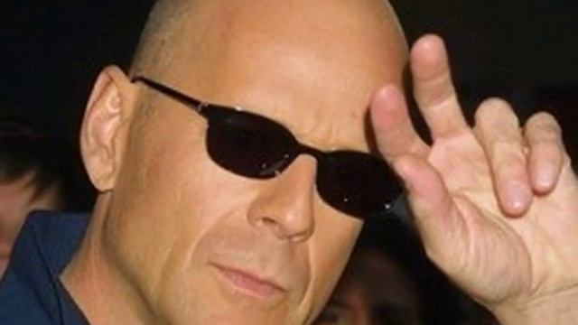 Balbuzienti Famosi смотреть онлайн