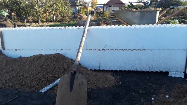 №1. Курятник на плавающем фундаменте. Несъёмная опалубка для фундамента и армирование. смотреть онлайн