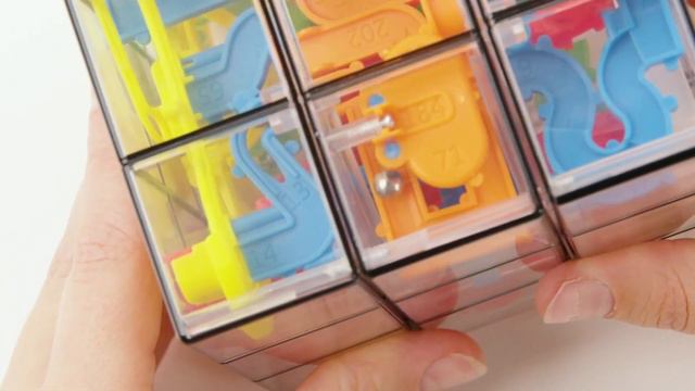 Amazon | Rubik’s Perplexus Fusion | Challenging Puzzle Maze Ball Skill Game #amazon #trending смотреть онлайн