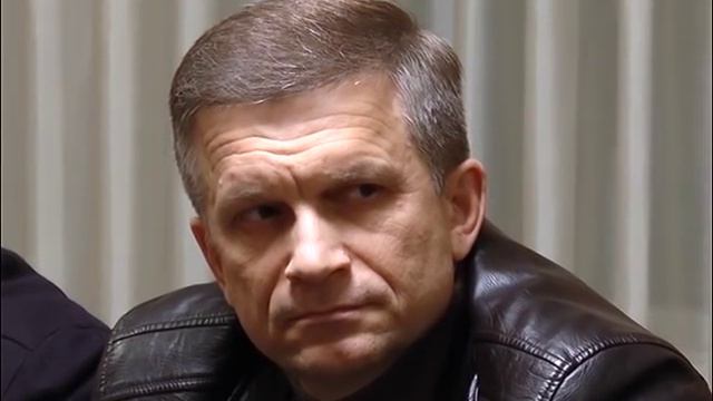 Добросовестно относится к своим обязанностям смотреть онлайн