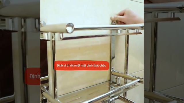 Hướng dẫn lắp đặt Kệ phòng tắm 3 tầng Inox 304 đa năng và Giá Treo Khăn Dính Tường Mengni 081650565 смотреть онлайн