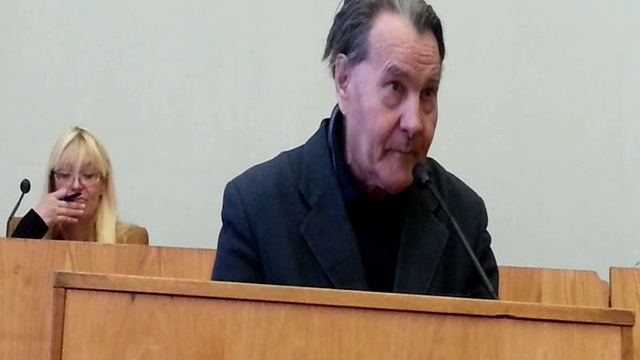 Распространять газеты несмотря ни на что! смотреть онлайн