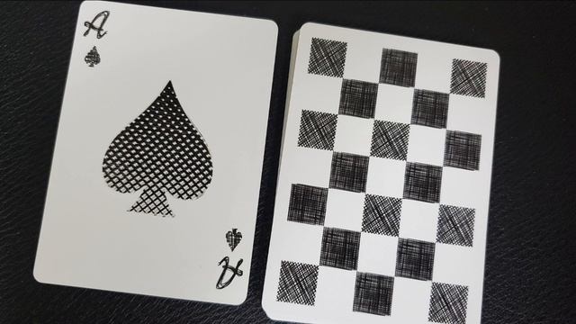 Deck Review - Chess Club Playing Cards by Magic Encarta & Vivek Singhi смотреть онлайн