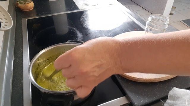 Базиликовый сироп. Так базилик вы еще не заготавливали. Невероятный аромат