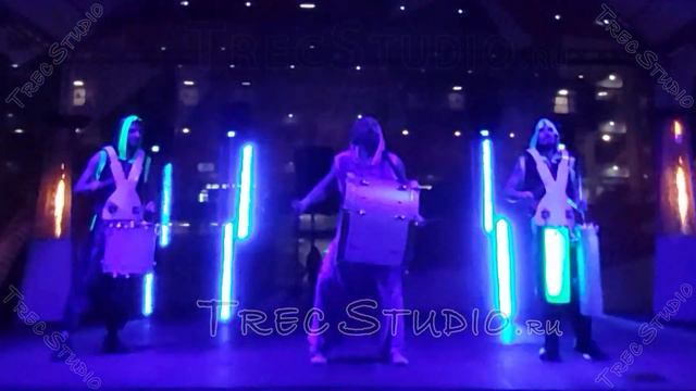 Световое барабанное шоу / Шоу барабанов со светом / барабанщики  