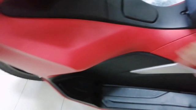 HONDA PCX 150 REAR DISC BRAKE/RC MOTOR SPEED смотреть онлайн