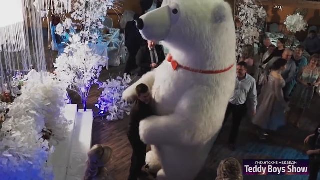 Гигантские медведи "TEDDY BOYS SHOW" смотреть онлайн