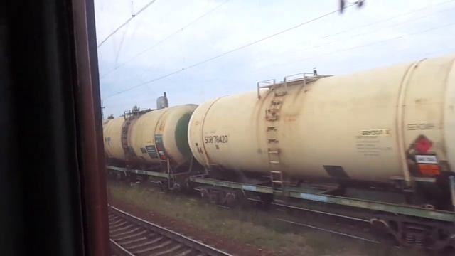 Электропоезд СПб и Ленобл. 9-18: ЭР2Т 7196 по напр. Луга-1 - СПб (21.06.19) смотреть онлайн