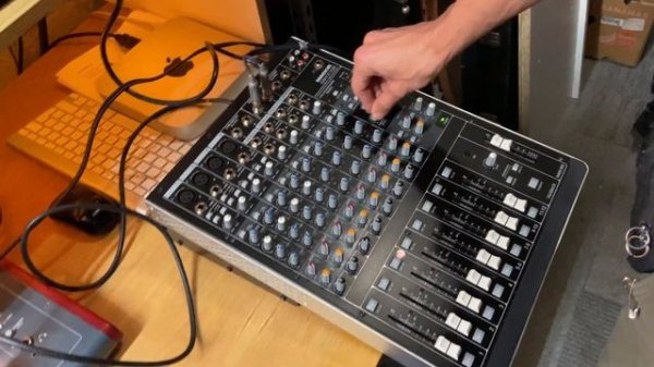 Mackie Onyx 1220i + Firewire via USB-C on OSX