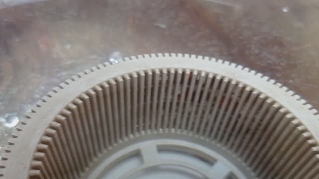 Минеральное кольцо Nikken PiMag реакции с водой не видно (часть 3)