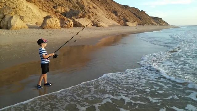 Рыбалка на Средиземном море Часть 1 - банана смотреть онлайн