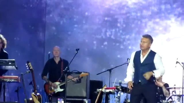 Агутин на ввц день города вднх vovan cosmos 888 смотреть онлайн