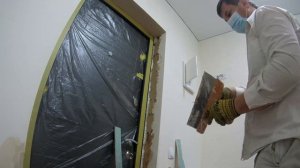 ЗАДЕЛКА ДВЕРНЫХ ОТКОСОВ И СЛОМАННОЙ СТЕНЫ