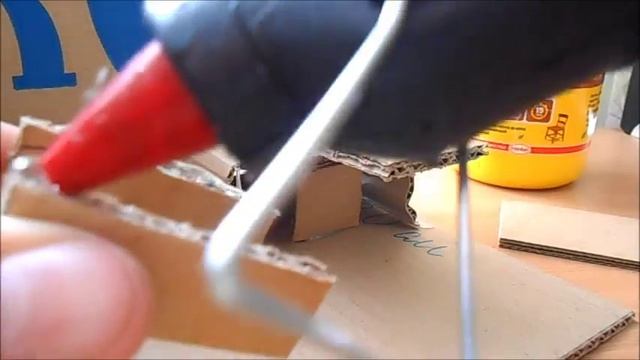 КАК СДЕЛАТЬ ТОРГОВЫЙ АВТОМАТ ДЛЯ ЖЕВАТЕЛЬНЫХ КОНФЕТ MAOAM ИЗ КАРТОНА смотреть онлайн