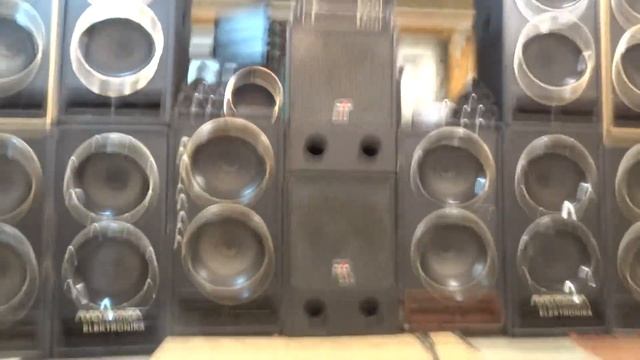 Acoustic system VENTA UAU 03 (YAY 03) and power amplifier VENTA PA200 смотреть онлайн