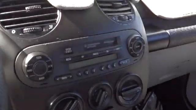 2003 Volkswagen New Beetle Coupe Sacramento, Carson City, Lake Tahoe, Winnemucca, Reno 3M4 смотреть онлайн