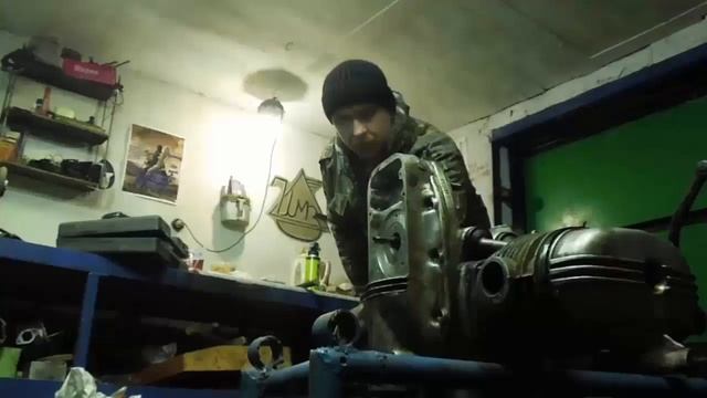 Как правильно разобрать двигатель мотоцикла Урал. ( Смотри до конца ). смотреть онлайн