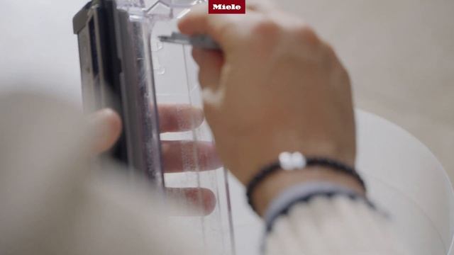 Nowy Robot Sprzątający Scout RX3 Od Miele: Najwyższa Wydajność Czyszczenia I Elegancki Design