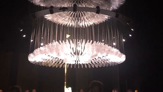 Люстра для театра ISALONI MILANO 2015 Euroluce смотреть онлайн