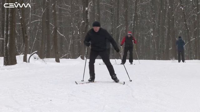Неизвестные испортили лыжную трассу в Мокве смотреть онлайн