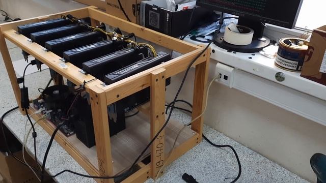 Ферма для майнинга на 6ти картах RX 470 4Gb Sapphire Nitro 183MHs+ смотреть онлайн