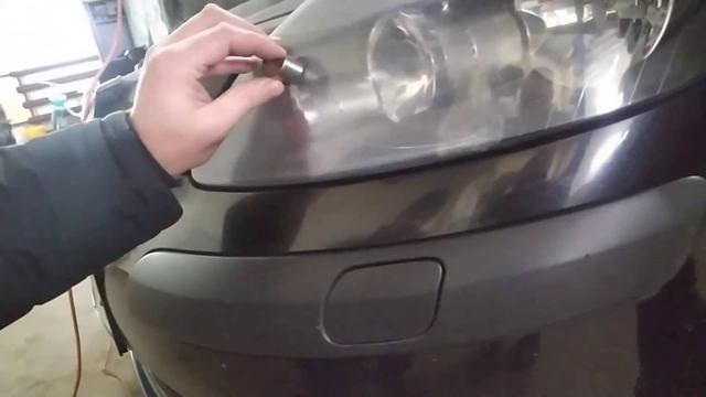 Как достать лампочку из фары VW Golf Plus смотреть онлайн