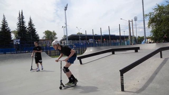 Тимофей Прудник - новички, контест Drive Scooters в скейтпарке г.Электросталь смотреть онлайн