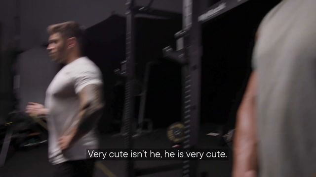 CENTR POWER: Behind the scenes on Chris Hemsworth's muscle-building program смотреть онлайн