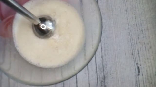 Простой пирог к чаю за 5 мин.Кекс с изюмом. смотреть онлайн