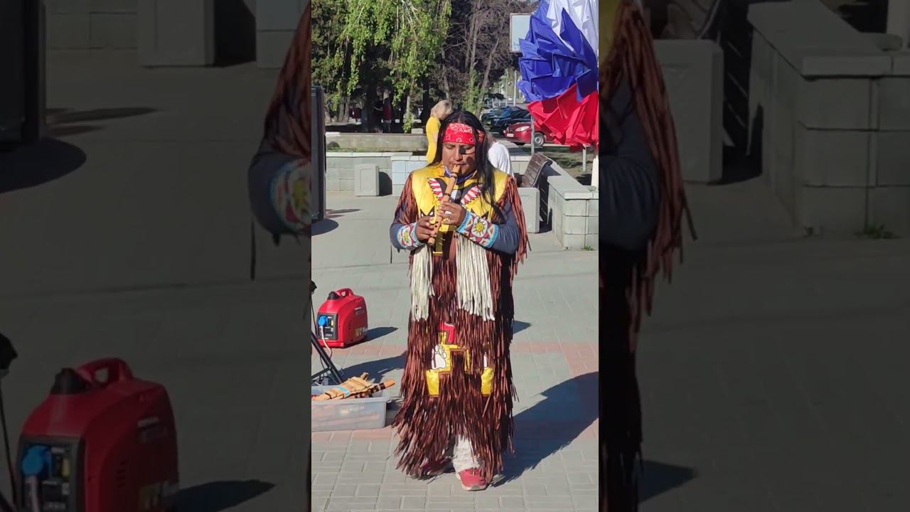 Индейцы зажигают в Барнауле смотреть онлайн