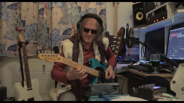 Fender Telecaster American Professional II смотреть онлайн
