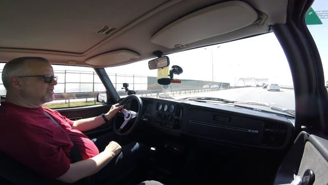 Evergreen Saab 900S LPT Pertyn Ględzi смотреть онлайн