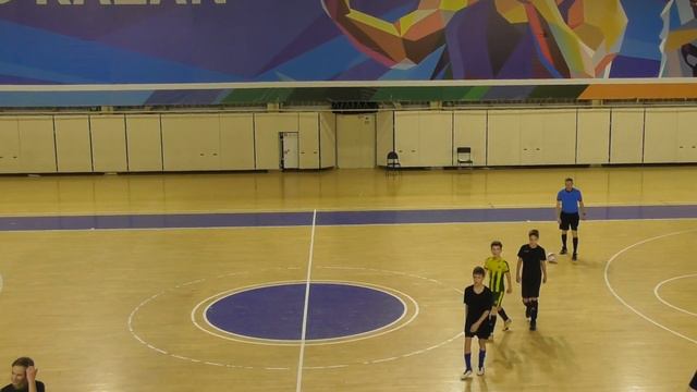 КММФЛ 2022-2023. Юноши 2007-2008. Stars Football красные - СШ Савиново. 3:1 смотреть онлайн