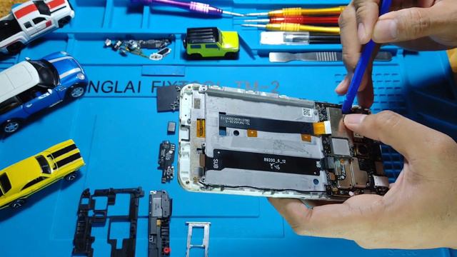 LCD Screen Replacement ASUS Zenfone 3 Max 5.5 смотреть онлайн