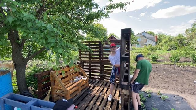 Как построить беседку из паллет!?Беседка своими руками!Терраса своими руками!Беседка на дачу 2Часть смотреть онлайн