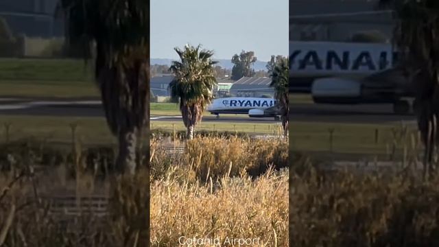 Take off from Catania Fontanarossa Airport смотреть онлайн