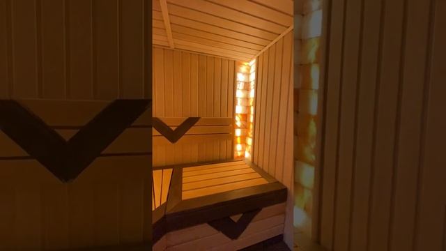 Дом с баней из оцилиндрованного бревна для постоянного проживания. Большой обзор. Тюмень. смотреть онлайн