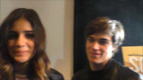 Videointervista a Benedetta Porcaroli e Lorenzo Zurzolo in Sconnessi su SpettacoloMania.it