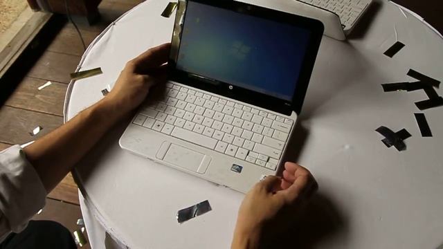 Tord Boontje Designer Netbook HP Mini Tie Up With StarHub And Singapore Zoo (Part 2)