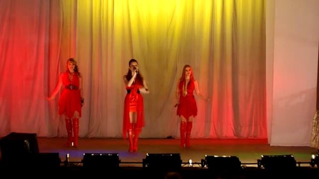 Шоу Группа DIVAS Севастополь.m2t смотреть онлайн