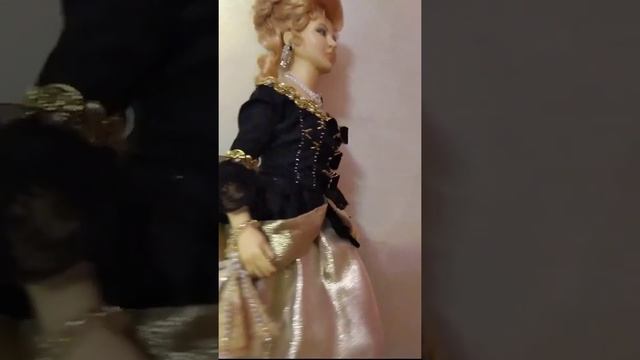 ЗНАМЕНИТАЯ "АНЖЕЛИКА - МАРКИЗА АНГЕЛОВ" - Авторская кукла мастера Аллы Финиковой смотреть онлайн