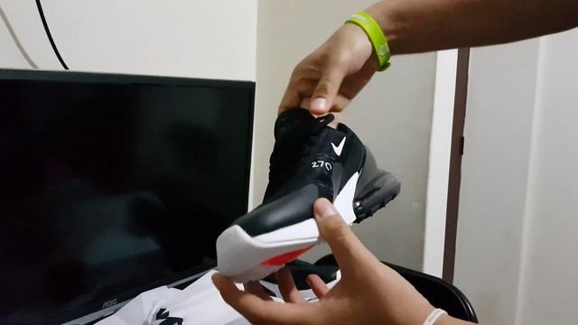 Nike Air Max 270 - Importaciones EL 10 - UHD/4k смотреть онлайн