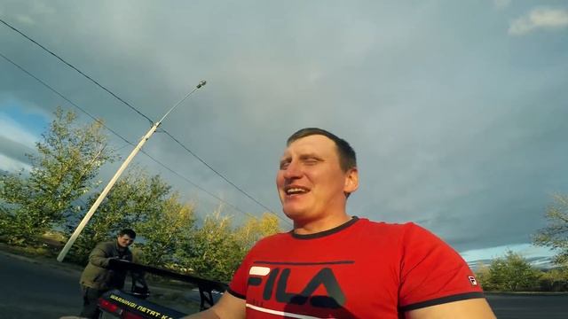 Vшкапротиввсех Tourerv против Lesus lx 570 vs Lexus LS600 смотреть онлайн