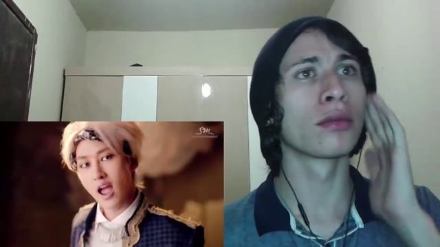 React 222 - Super Junior 슈퍼주니어 MAMACITA아야야 Music Video смотреть онлайн