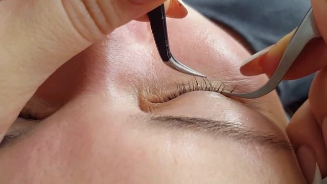 Как снимать наращённые ресницы смотреть онлайн