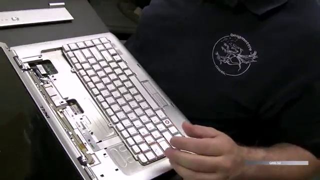 Dell Inspiron 1521 - Замена клавиатуры